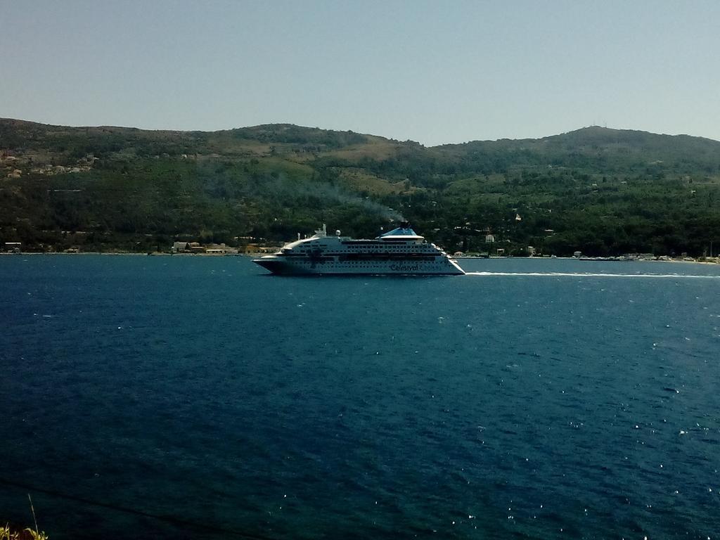 Hotel Bella Vista Samos Town Exterior foto